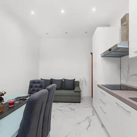 Appartamento Joakim Platz Porec