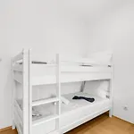 Joakim Platz Apartament *